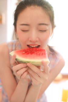 丰满又大的胸好粗